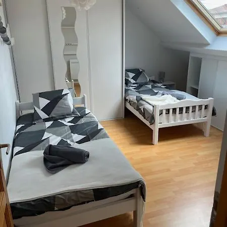 Maison D'Hotes 펜션 Baslieux-sous-Chatillon